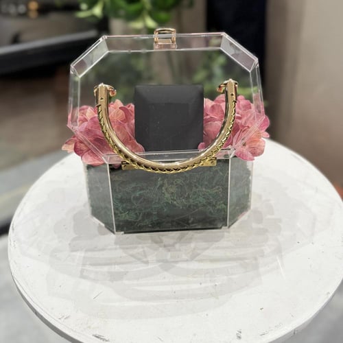 شنطة أكريلك & عقد سواروفسكي