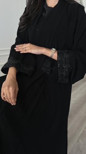 عباية هناي اسود