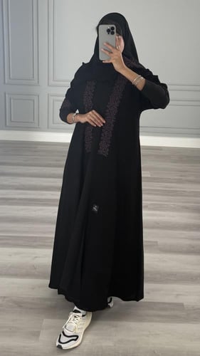 عباية وصايف