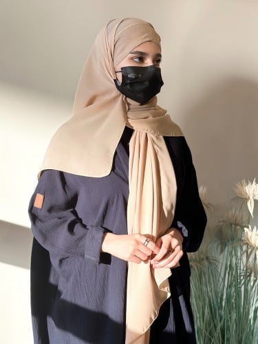 طرحة ربط ثابتة ( بيج فاتح)