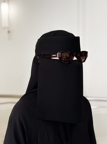 عرض 3 نقاب نظارة ربطة عريض