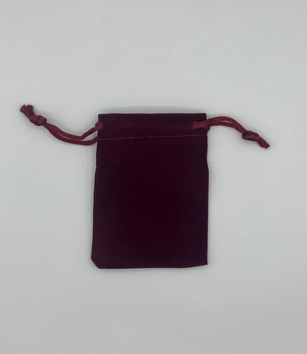 ‏أكياس مخمل جوده عاليه 12 حبه درزن