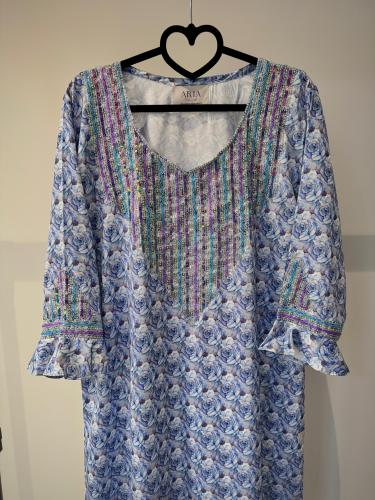 حرير مُطرز بالشك باليد