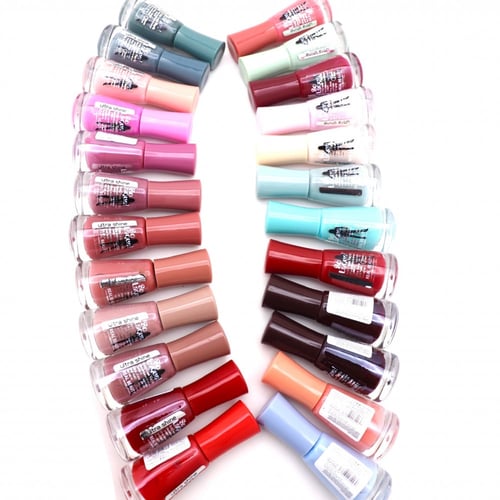 مجموعة طلاء الأظافر So Laque من ريال بيوتي