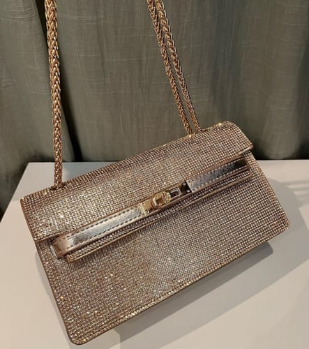 شنط نسائية للمناسبات