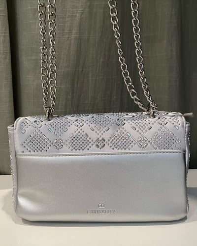 شنط نسائية للمناسبات