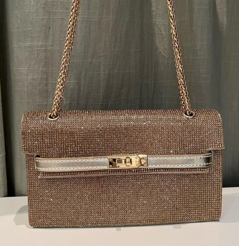 شنط نسائية للمناسبات