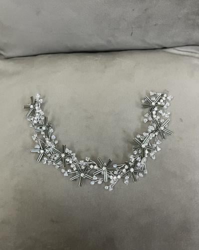 335