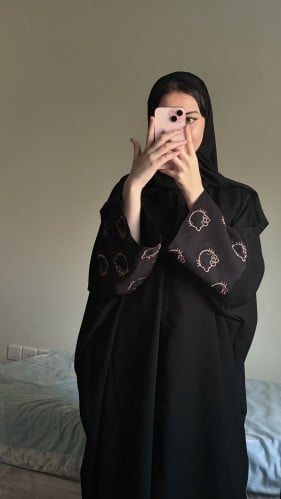 #43عباية هيلوكيتي سوداء