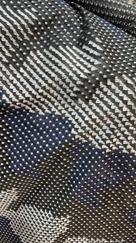 #28 ( توفرت بقماش مشابه الفرق جدا بسيط )