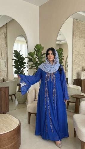 جلابيه مع طرحه شيفون مع بطانه روزيتا