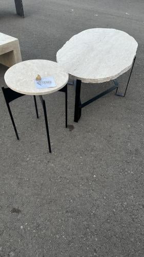 طاوله قهوه + جانبيه من الرخام الطبيعي