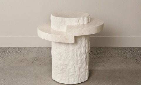 طاوله جانبيه حجر طبيعي