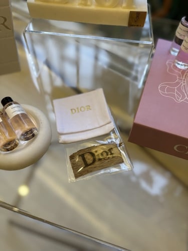 طقم ديور مكون من 5 قطع