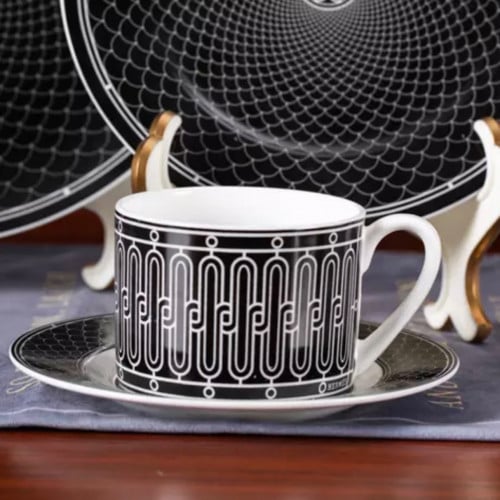 كوب هيرمز مع صحن