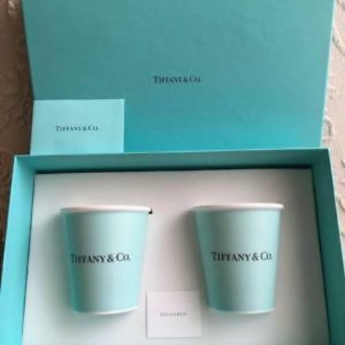 طقم أكواب تيفاني بشعار الماركه