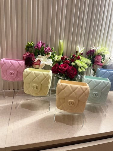 فازات شانيل الملونه بألوان الباستيل ( قطعه واحده )