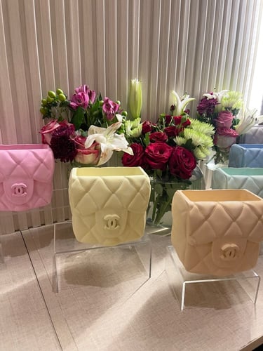 فازات شانيل الملونه بألوان الباستيل ( قطعه واحده )