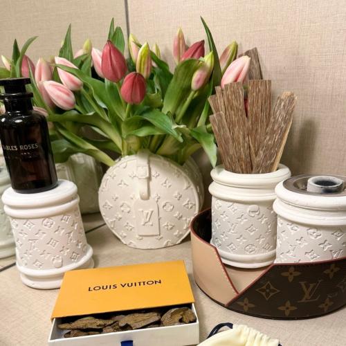 طقم لويس فيتون 4 قطع