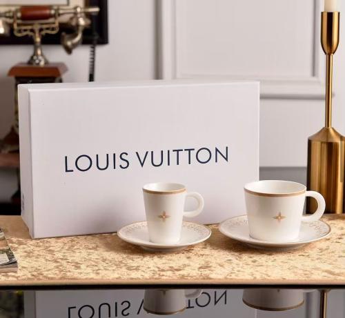 اكواب لويس فيتون