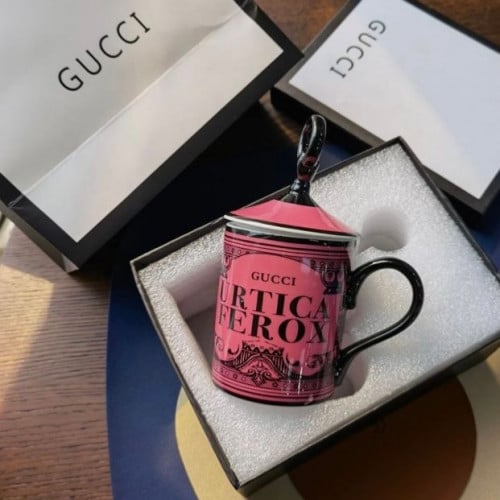 كوب بغطاء قوتشي الجديد الفاخر