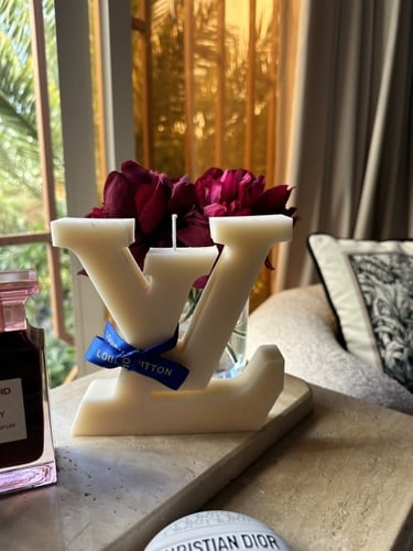 شمعة لويس فيتون