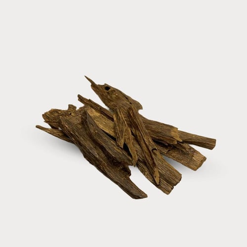 عود هندي سيوفي فاخر