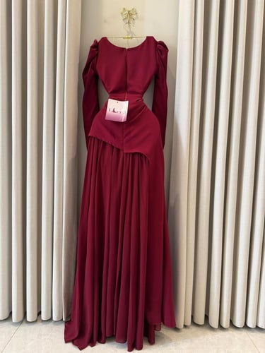 فستان فاليريا