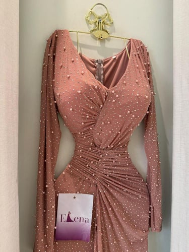 فستان فاليري