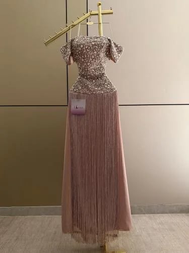 فستان اريانا