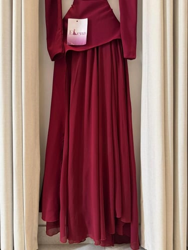 فستان فاليريا