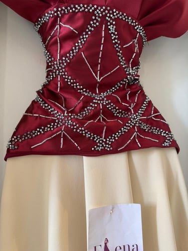 فستان أوريليا