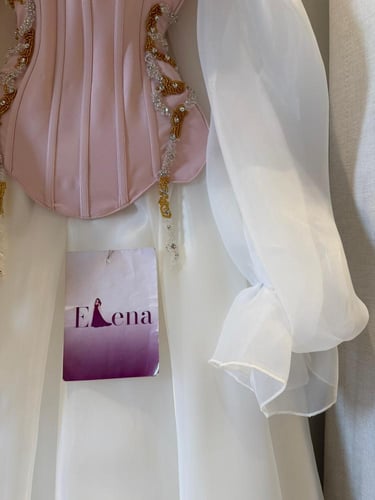 فستان أوريليا