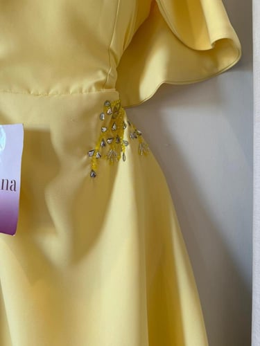 فستان روزين الليموني