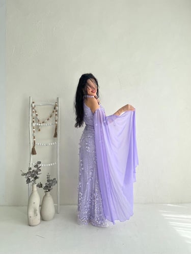 فستان لافندر ملكي 150