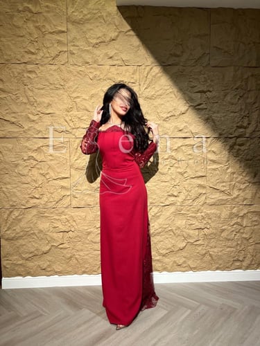 فستان رويال ريد 102