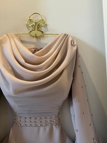 فستان لورا روز