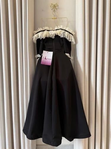 فستان لورا دانتيل