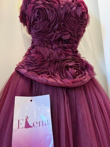 فستان روزة عنابي