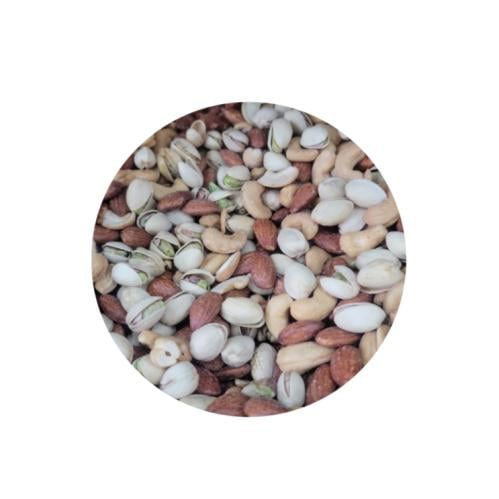 مكسرات المشب