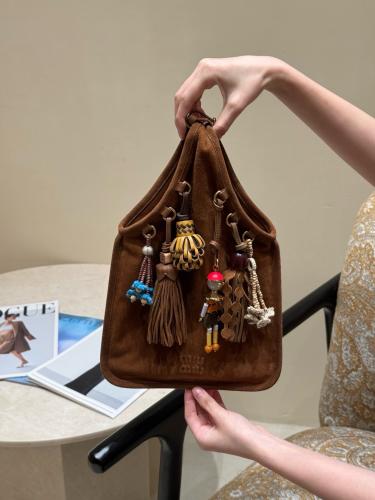 حقيبة-ميو ميو