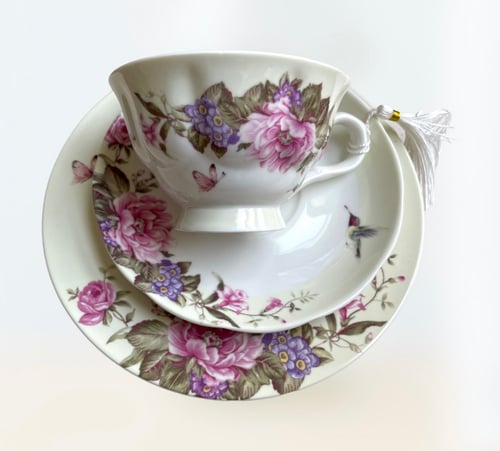 طقم لندن بوتيك - اللون الأصفر الفاتح