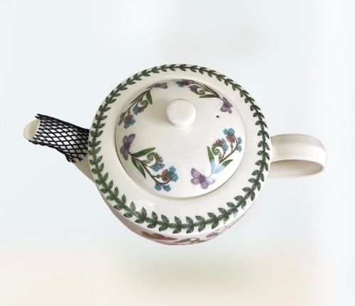 ابريق الشاي الحدائق الانجليزية