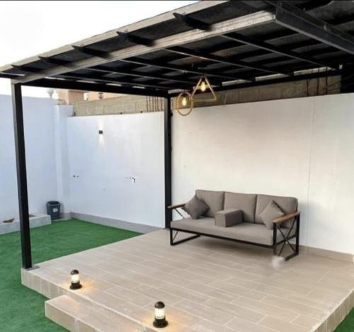 كرسي ثلاثي حديد لطقم جلسات خارجية