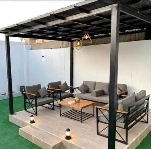 طقم جلسات خارجية حديد