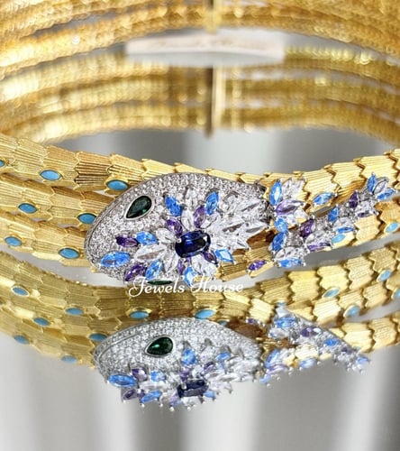 تشوكر مطلي ومرصع بالأحجار و بالألماس الصناعي