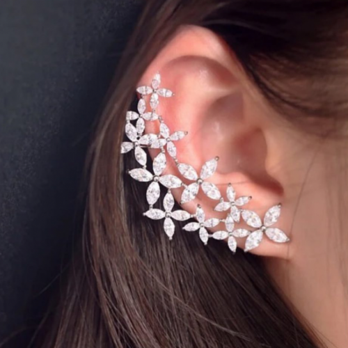 Ear cuff - حلق مطلي ومرصع بالألماس الصناعي