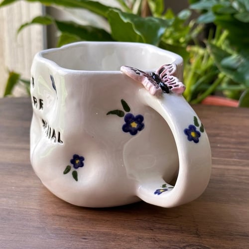 كوب الفراشة