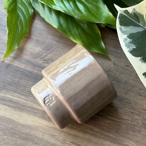 كوب عتيق بني