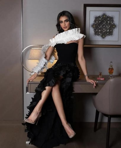 فستان كريب استرتش مطرف بكرنكر